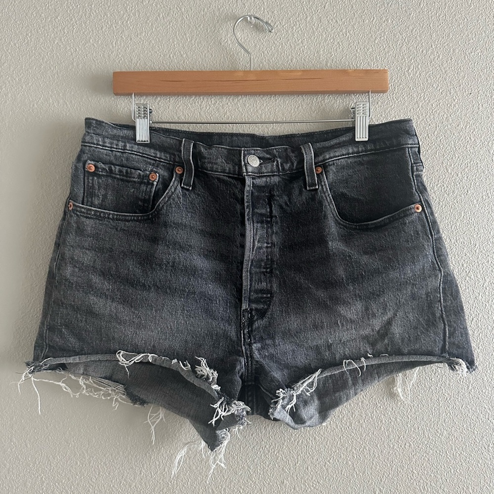 Levi’s 501 Black Denim Women's High Rise Cutoff Shorts